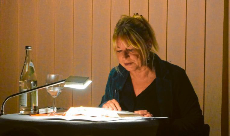 SABINE WEIGAND liest aus ihrem neuen Roman DIE ENGLISCHE FÜRSTIN<br>
Fr. 27.9.2019, Stadtbücherei Krumbach<br>Foto: Niedermair weigand-niedermair